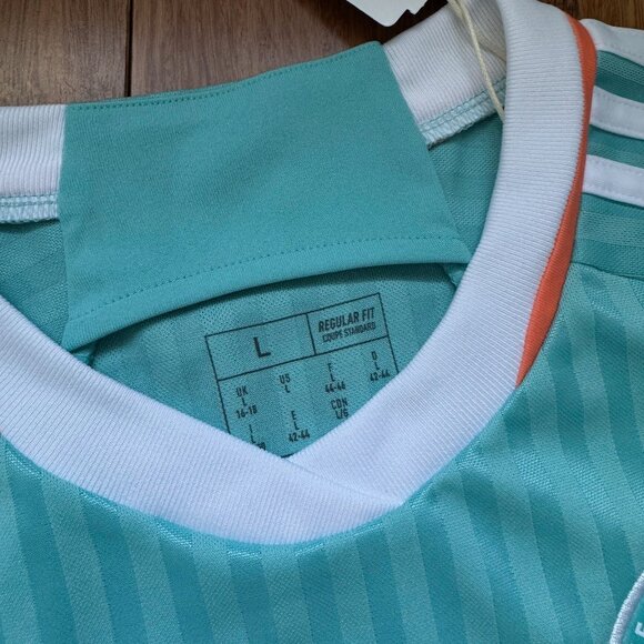 Adidas Inter Miami 2024/2025 home jersey in mint, size L, NWT - Picture 4 of 9